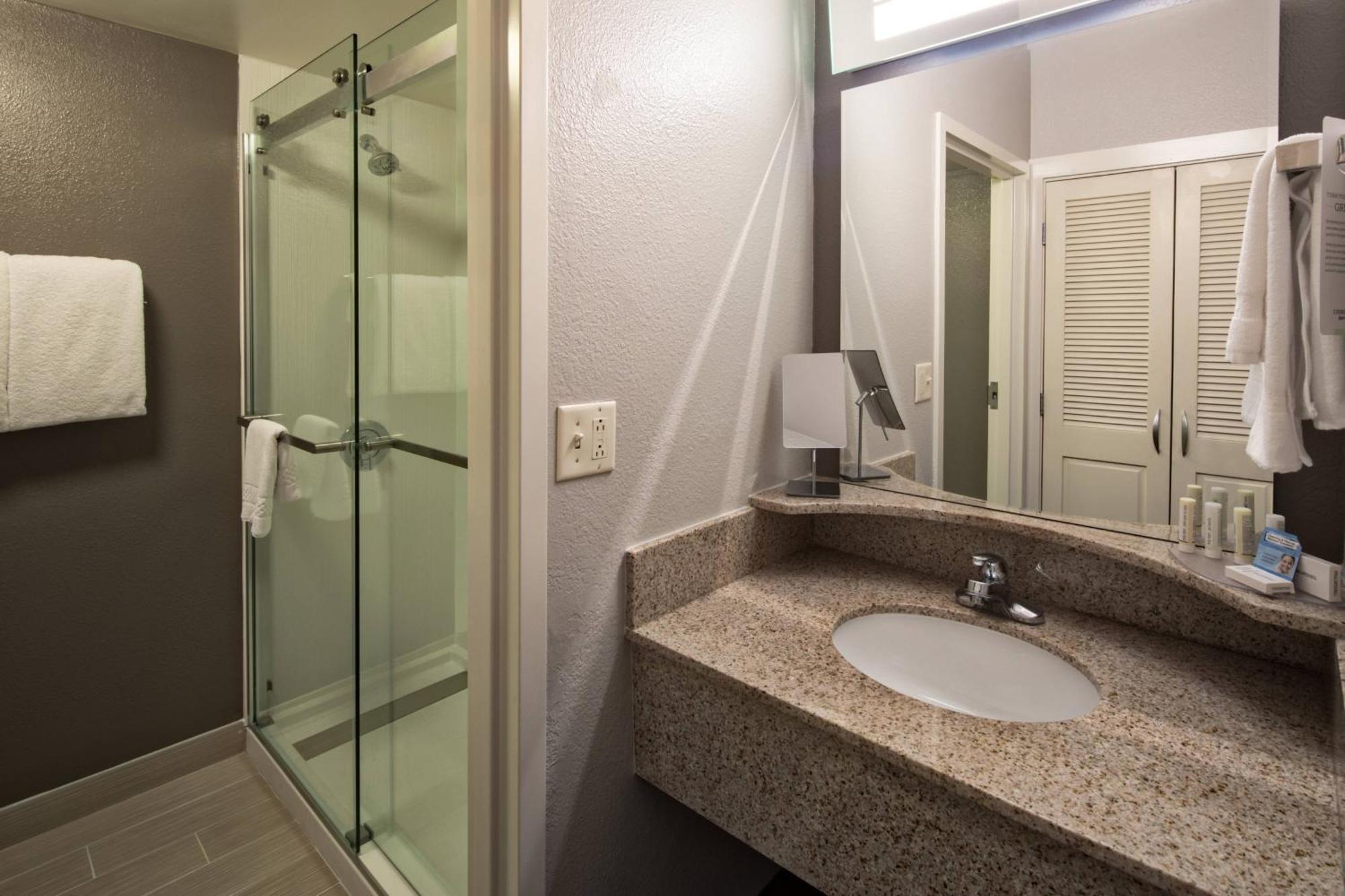 Courtyard By Marriott Rock Hill Otel Dış mekan fotoğraf