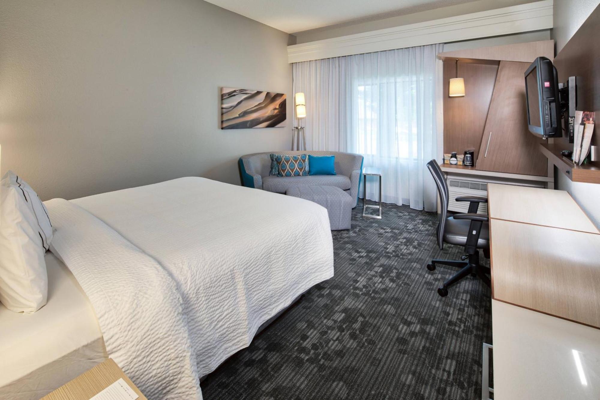 Courtyard By Marriott Rock Hill Otel Dış mekan fotoğraf